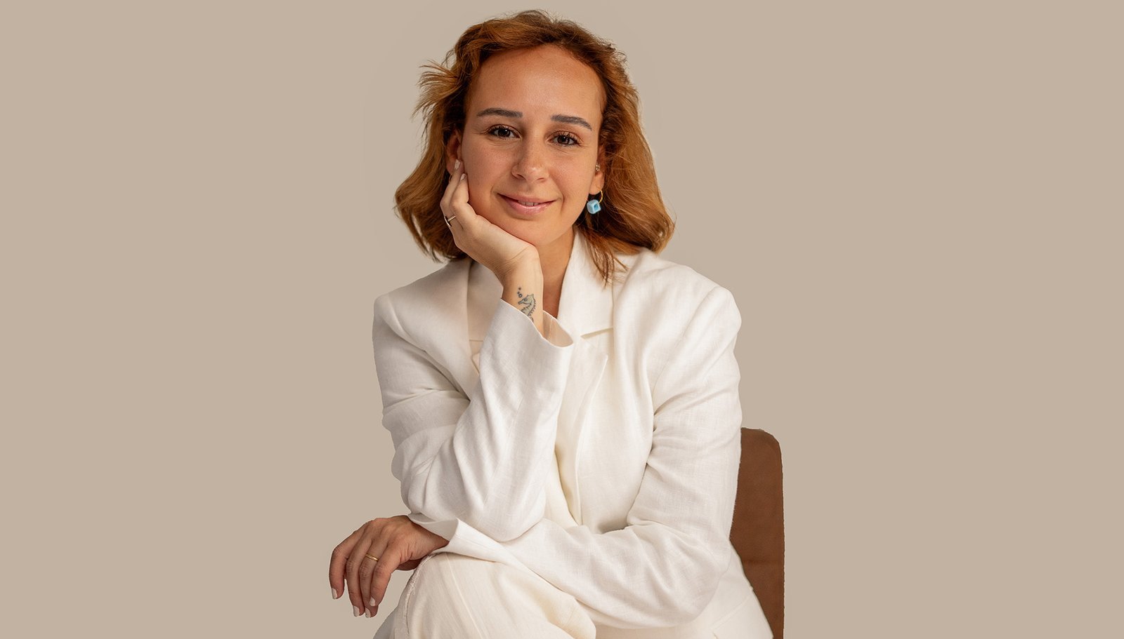 Ozlem Think Fashion: Pioneering Modesty with Global Elegance